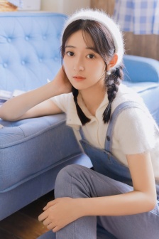 佐伯奈